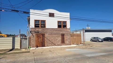 Mixed-Use Property with Fenced Lot