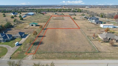 Perimeter-Fenced Homesite Land