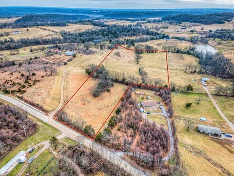 Rolling Land Parcel in Frankfort