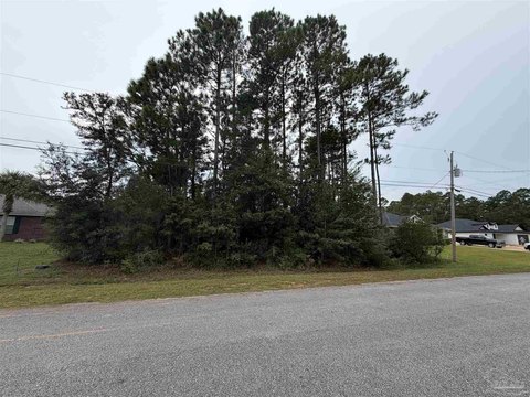 Land, Navarre, FL