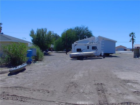 Land, Blythe, CA
