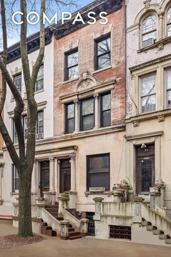 Hamilton Heights Commercial Building with Townhouse