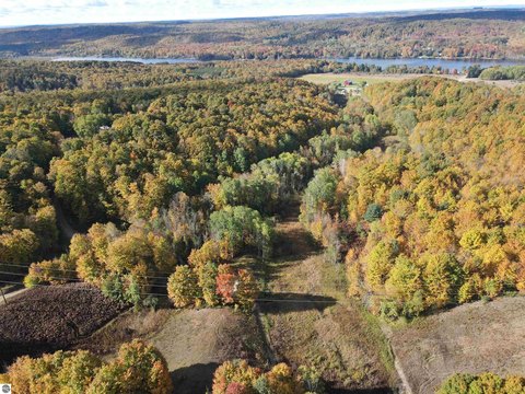 Wooded Recreational Land Parcel