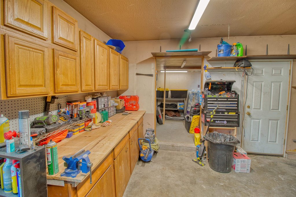 Picture 30