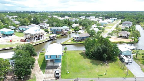 Land, Bay Saint Louis, MS