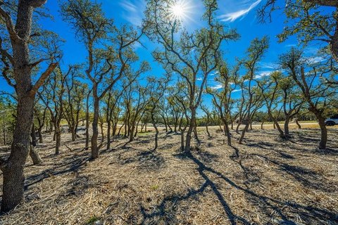 6 Acres in Gated Community