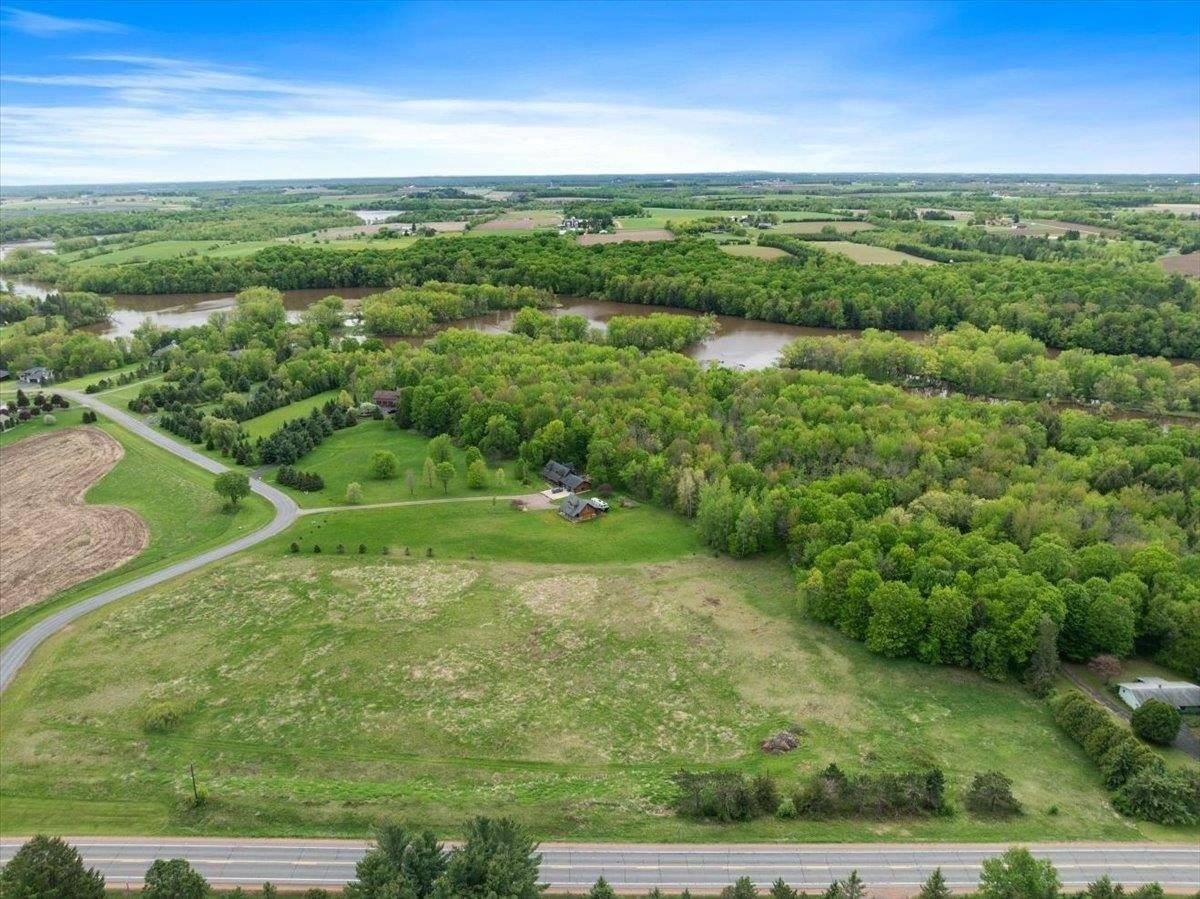 Buildable Lot in Baywood Shores