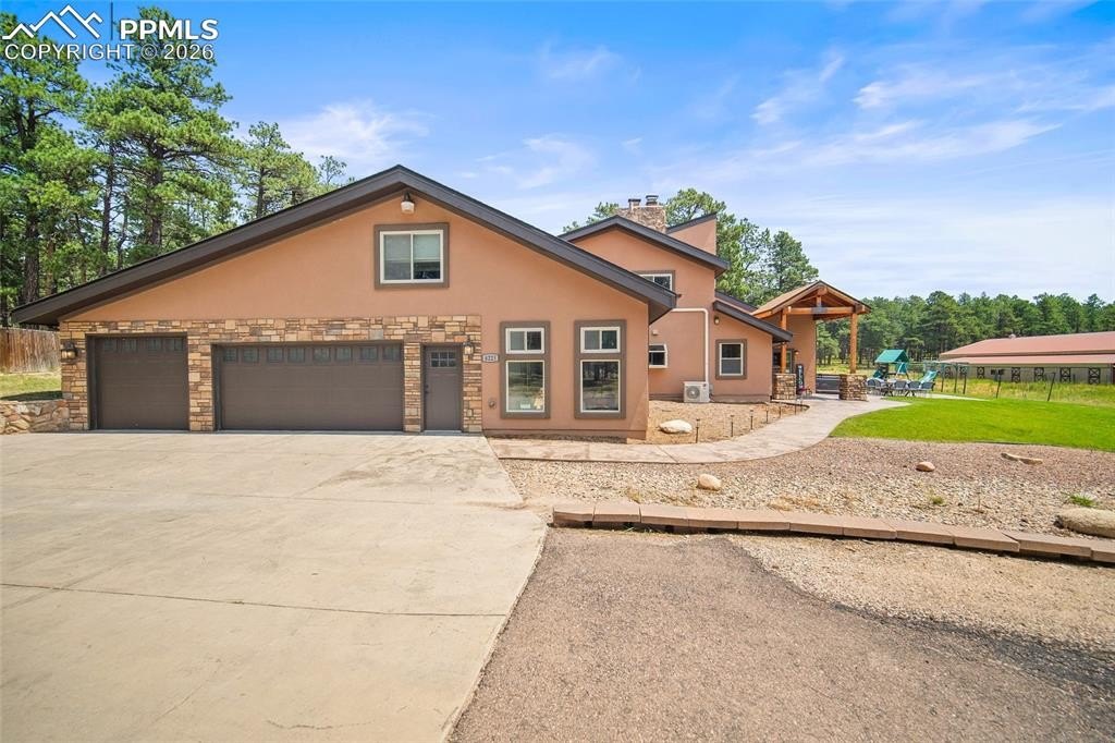 Colorado Springs Estate with Arena