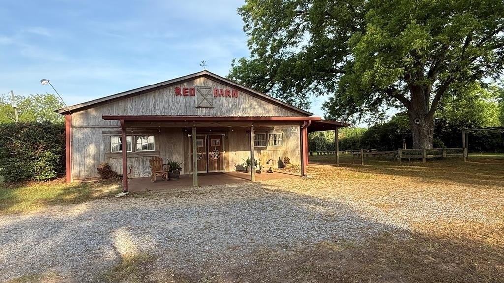 Commercial Property in Grimes, AL