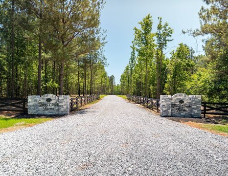 Creek-Adjacent Homesite Land