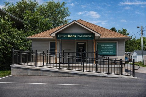 Renovated Office Space in Rensselaer