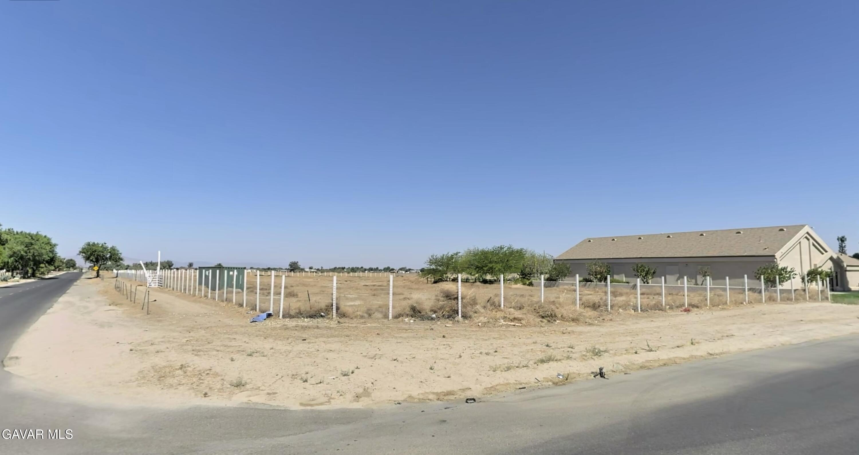 Littlerock Corner Lot For Sale