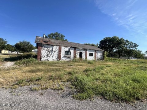 West Mineral Commercial Opportunity