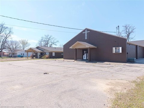 Dyer, Arkansas Church Building