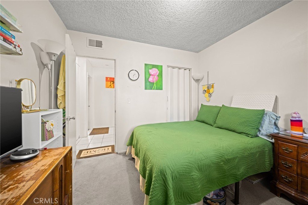 Picture 28