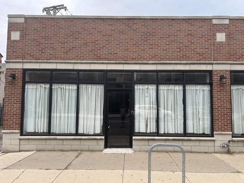 Bronzeville Storefront Ready For Rent