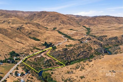 Land, Sweet, ID