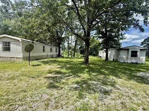 LAND - Houston, MO