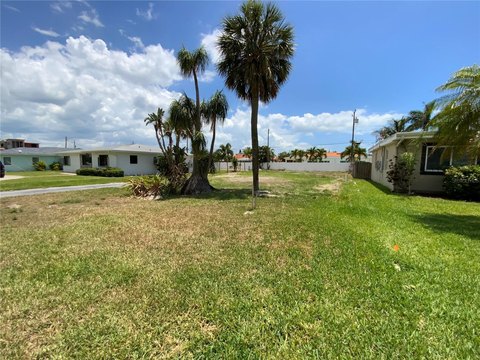 Land - ST PETE BEACH, FL