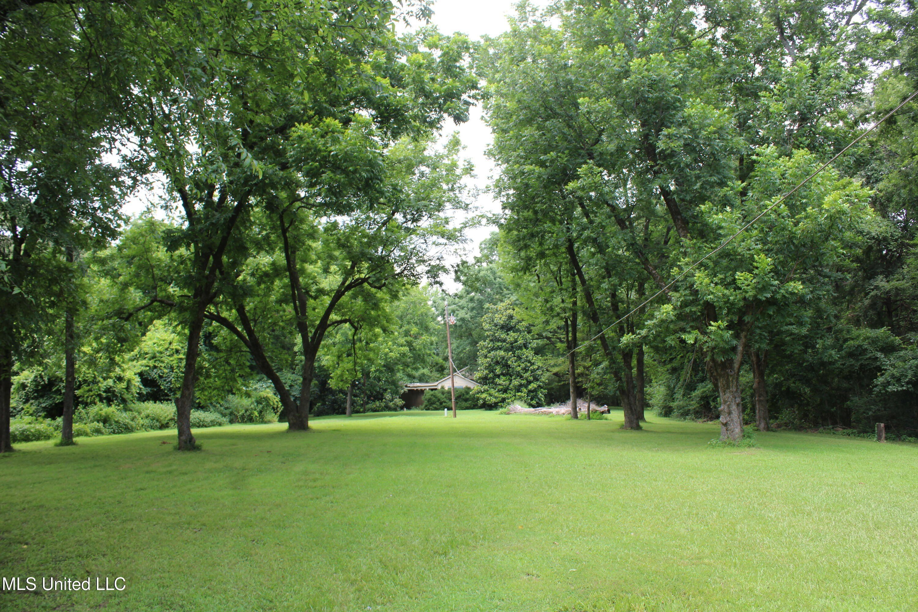 28 Acres on Goodman Road