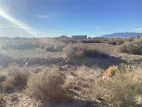 Land in Convenient Pahrump Location
