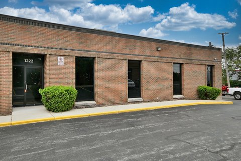 COMMERCIAL - Schaumburg, IL