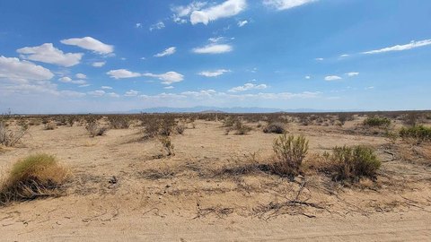 Land Parcel in Lancaster, CA