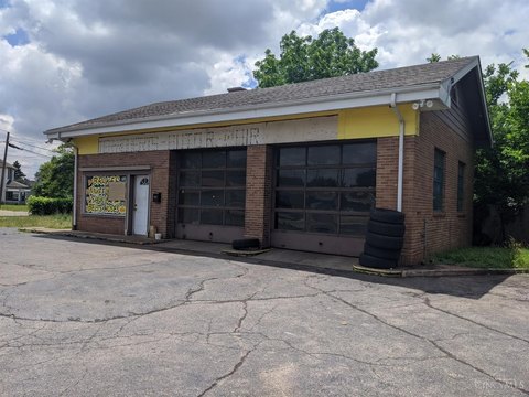 COMMERCIAL - Middletown, OH