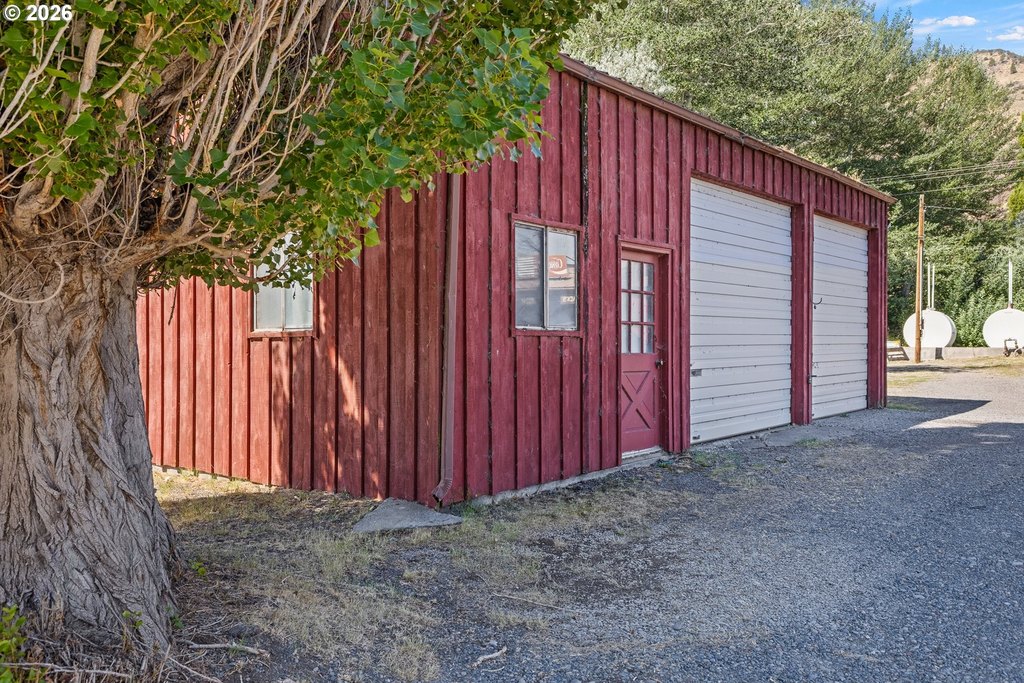 Picture 30