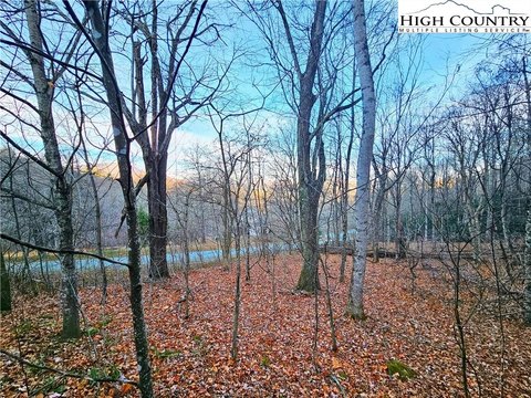 Expansive Lot in Todd, NC