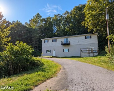 Hollsopple Mixed-Use Investment Opportunity