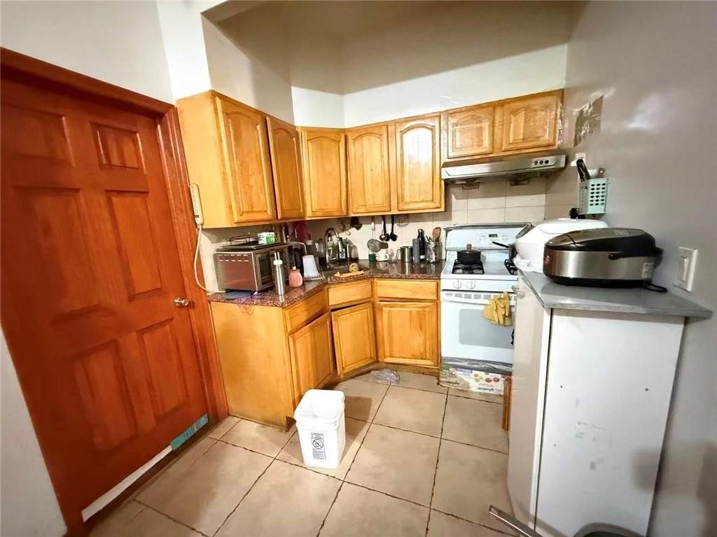 Picture 7