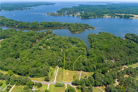 Waterfront Homesite on Wilton Creek