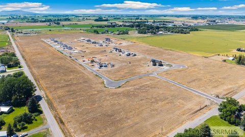 Spacious Land in Growing Rexburg