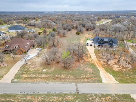 One Acre Lot in Sugartree