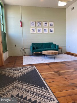 WARDENSVILLE Commercial Space For Lease