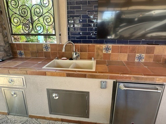 Picture 18