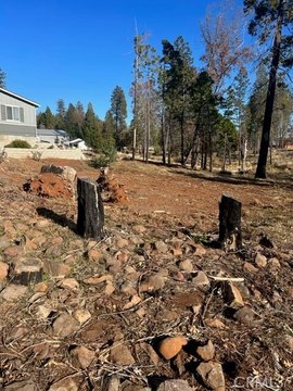 Residential Land in Magalia, CA