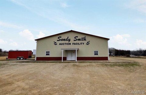 Versatile Commercial Building on 6 Acres