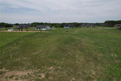 Spacious Lot in Ham Lake