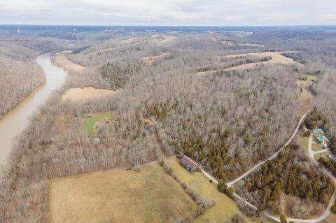 Secluded Wooded Lot Near Lexington