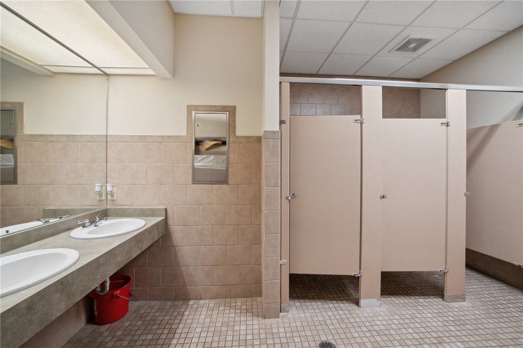 Picture 16