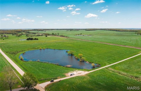 185 Acres Near Rolla