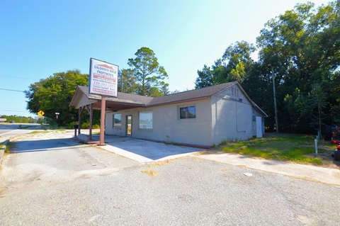 Valdosta Commercial Property on Highway