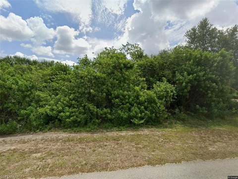 Residential Land in Lehigh Acres