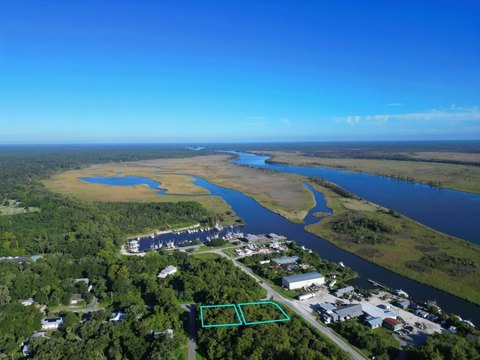 Land, Apalachicola, FL