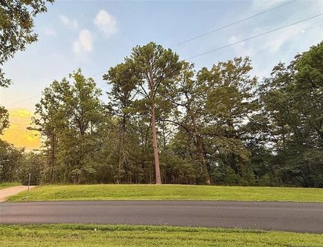 Residential Land Near Highway 412