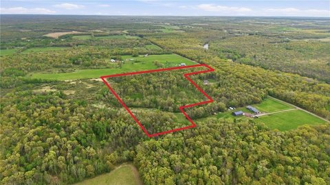 20 Acres Wooded Land Retreat