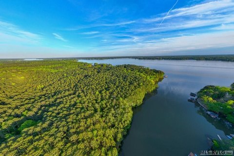 Exceptional Waterfront Land Opportunity