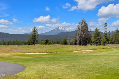 LAND - Bend, OR